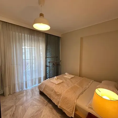 2-bedroom Apt Center, With Parking 塞萨洛尼基