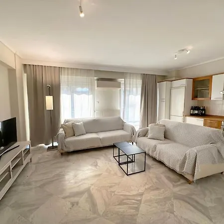 公寓 2-bedroom Apt Center, With Parking